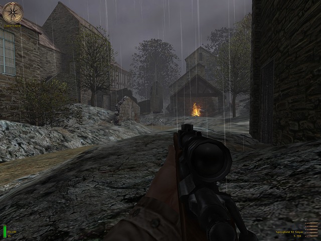 降りしきる雨の中、敵の狙撃兵を排除するシーンの画像